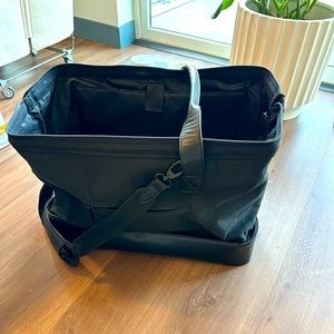 BÉIS Weekender Bag